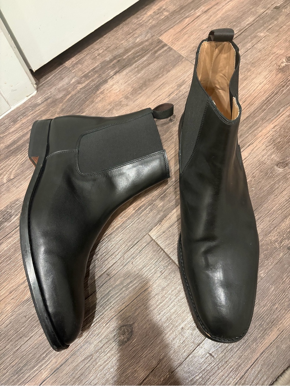 3DM Lifestyle Black Leather Chelsea Boots